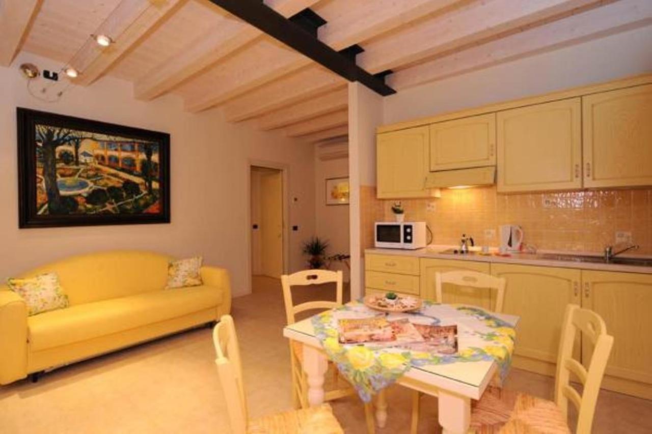 Residence Cà di Capri Bussolengo Ngoại thất bức ảnh